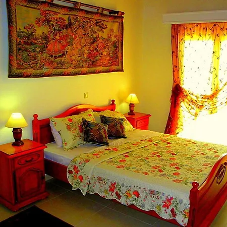 Allegra Villa *